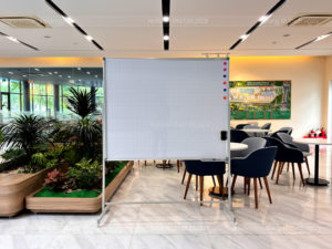 Bảng từ trắng di động 1 mặt Barun Korea viết bút dạ, chân bánh xe linh hoạt – Bảng Hoàng Gia