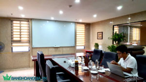 Bảng Kính Văn Phòng – Hiện Đại, An Toàn, Viết Mượt – Xóa Sạch | Bảng Hoàng Gia