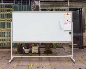 Bảng Kính Trắng Di Động Cao Cấp - Giá Tại Xưởng Hoàng Gia