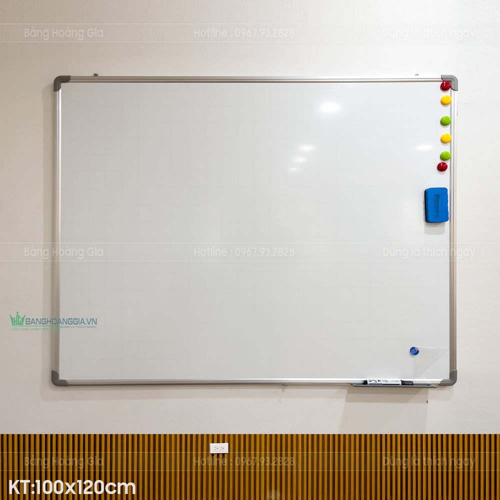 Ứng dụng bảng từ trắng HG10 trong phòng họp Bảng từ trắng treo tường HG10 ứng dụng phòng họp – ghi kế hoạch, hít nam châm ghim tài liệu