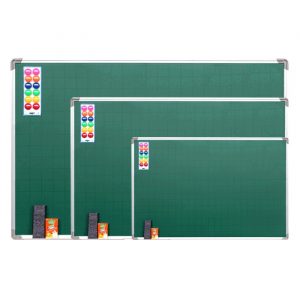 Bảng từ xanh treo tường HG10 trong lớp học – hít nam châm gắn tài liệu