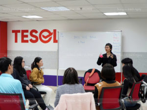 Bảng trắng có chân Hàn Quốc Barun Korea dùng trong phòng họp công ty tại Hà Nội