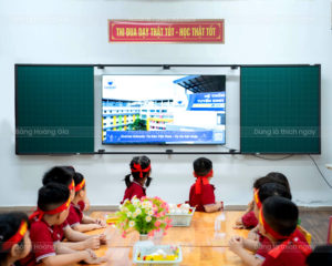 Bảng Trượt Ngang Khối Tiểu Học | Bảng Tương Tác Kết Hợp Bảng Viết - Bảng Hoàng Gia