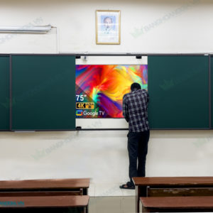 Bảng trượt 4 cánh viết phấn mặt xanh Hàn Quốc 5x5 cho trường học