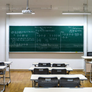 Bảng trượt dọc 1 lớp (bảng cột đơn) trượt lên xuống êm, dừng chắc theo tầm viết