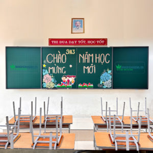 Bảng trượt 4 cánh 2 lớp 2 cố định 2 trượt viết phấn mặt xanh Hàn Quốc